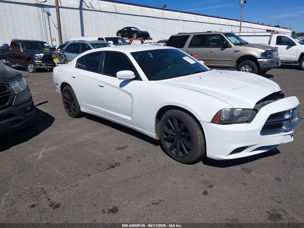 2014 DODGE CHARGER SE