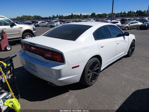2014 DODGE CHARGER SE