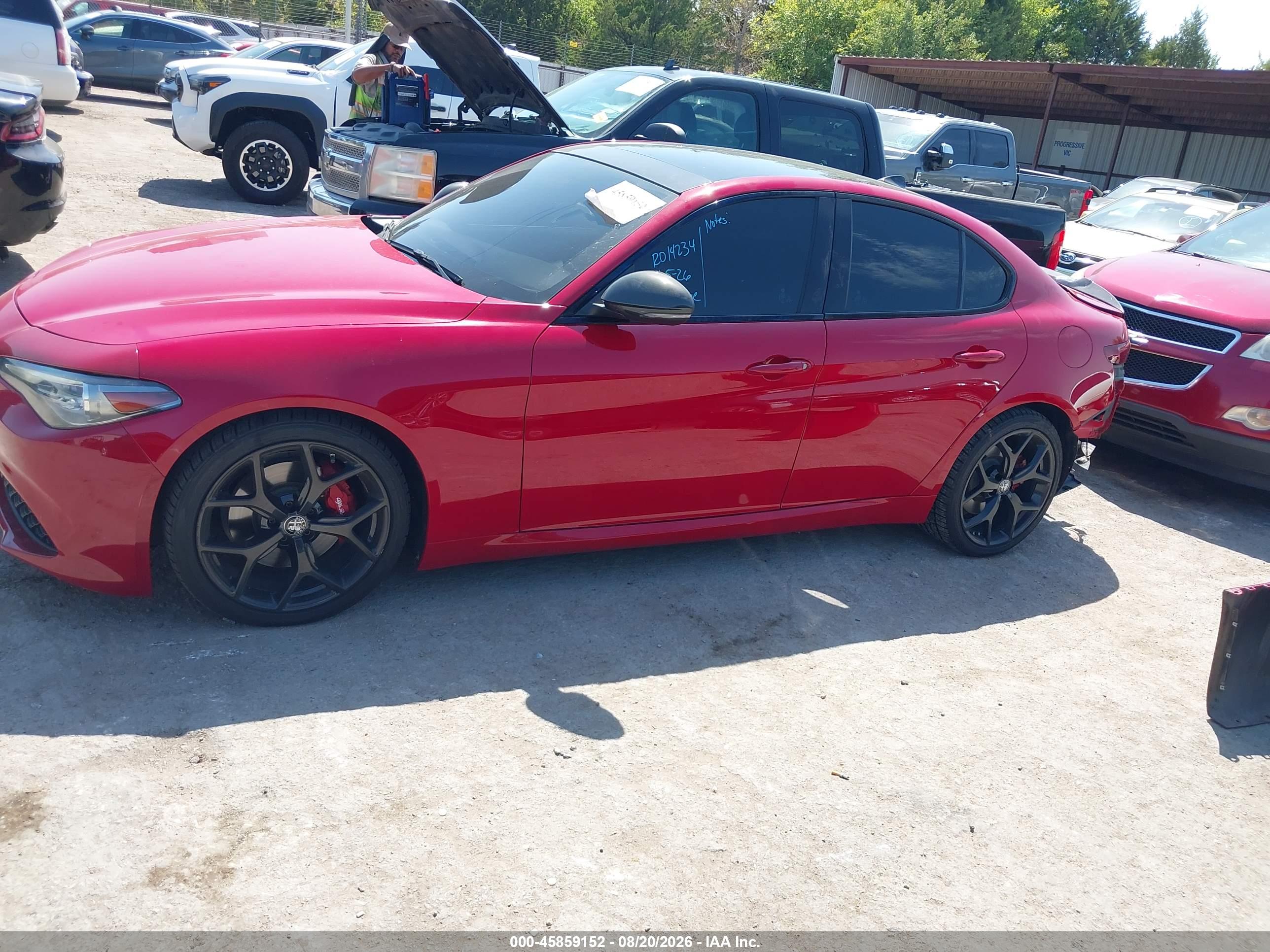 2019 ALFA ROMEO GIULIA SPORT RWD