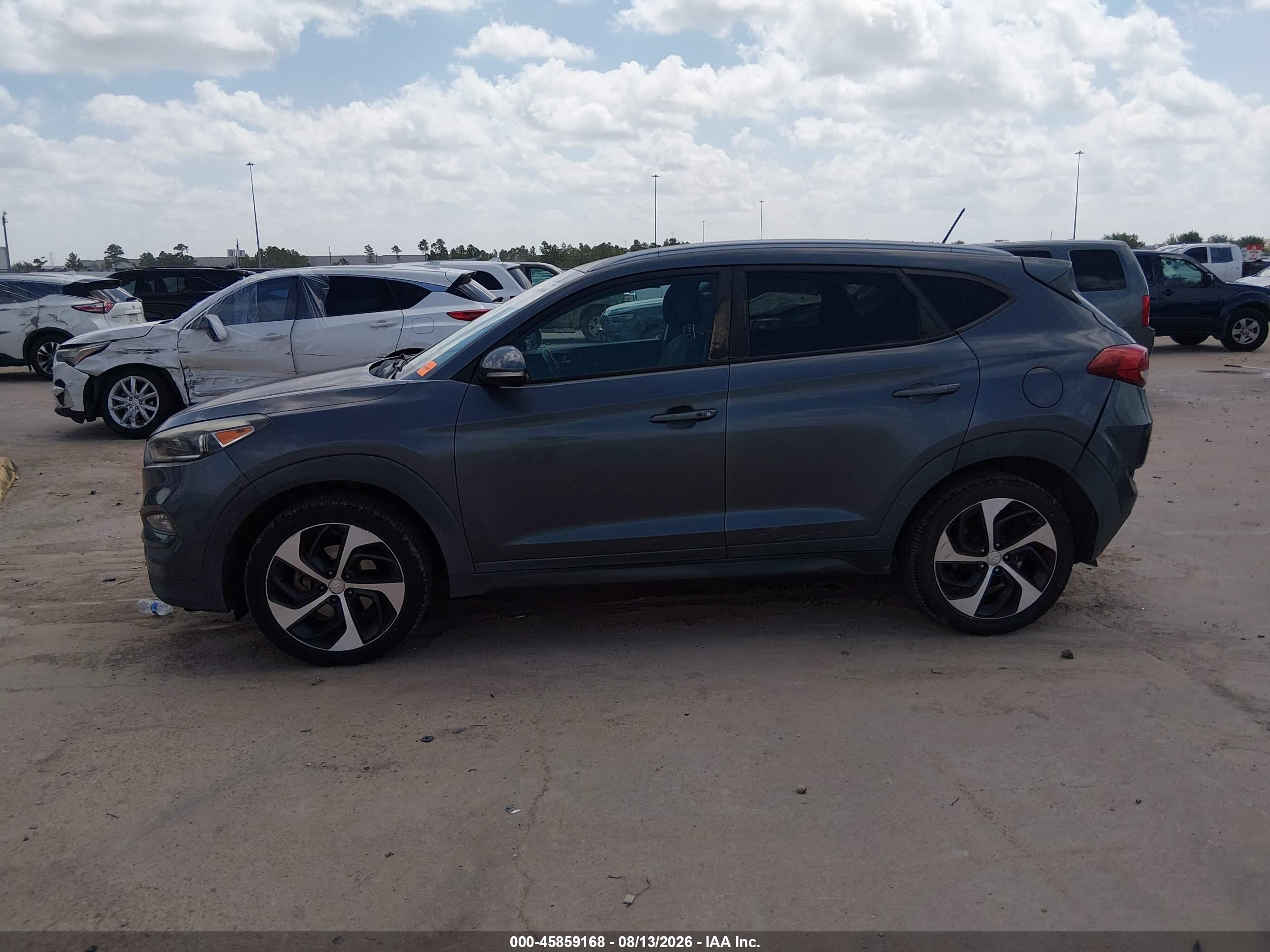 2016 HYUNDAI TUCSON SPORT