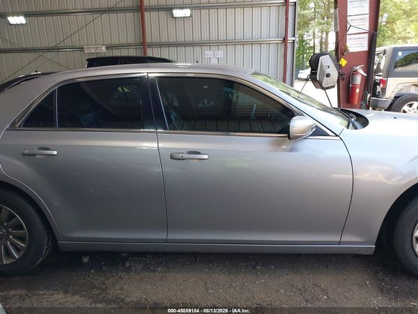 2014 CHRYSLER 300