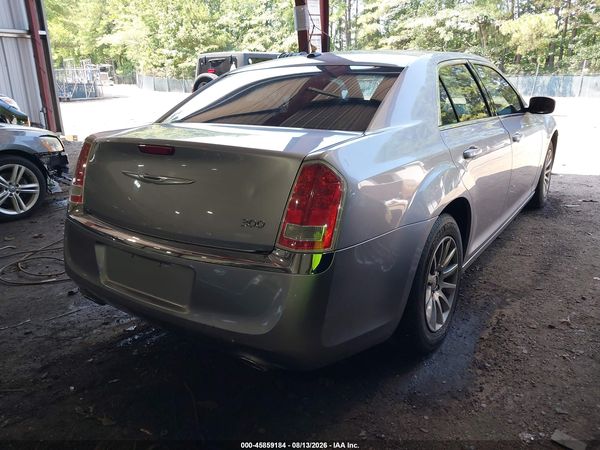 2014 CHRYSLER 300