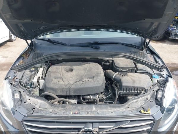 2017 VOLVO XC60 T5 INSCRIPTION