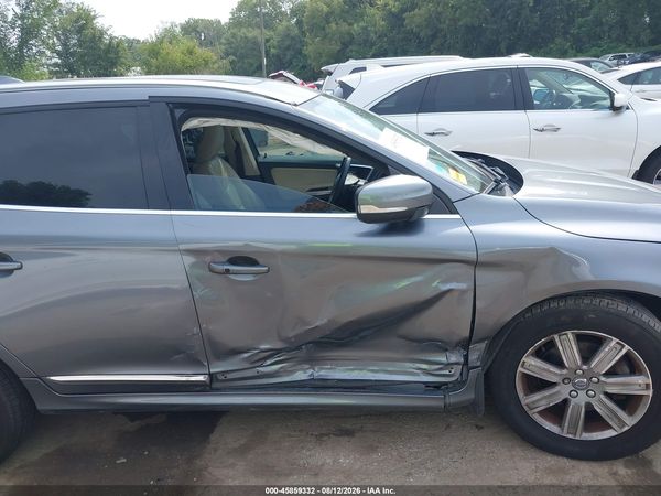 2017 VOLVO XC60 T5 INSCRIPTION