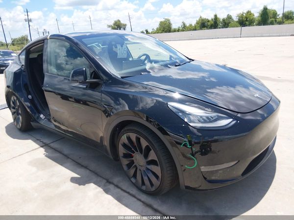 2021 TESLA MODEL Y — I1