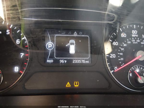 2016 KIA SORENTO 2.4L LX