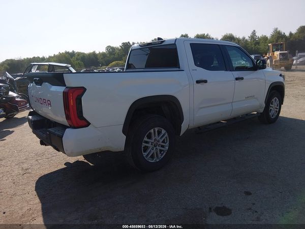 2024 TOYOTA TUNDRA SR5