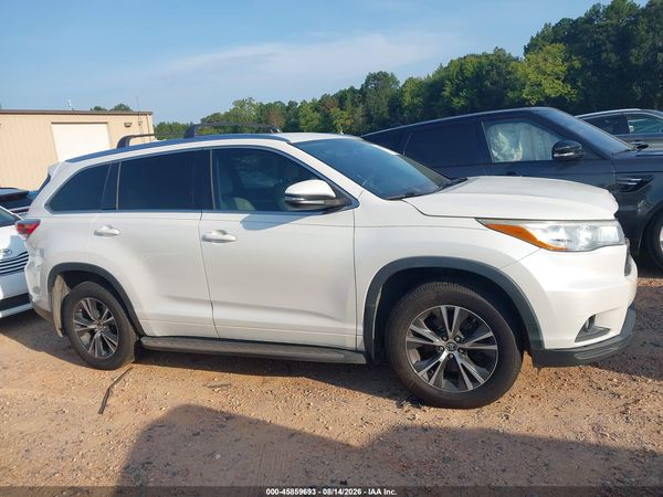 2016 TOYOTA HIGHLANDER XLE V6