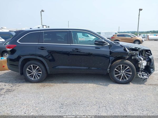 2018 TOYOTA HIGHLANDER XLE