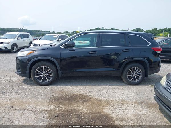 2018 TOYOTA HIGHLANDER XLE