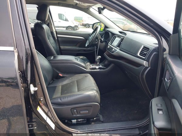 2018 TOYOTA HIGHLANDER XLE