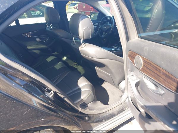 2017 MERCEDES-BENZ C 300 4MATIC — I8