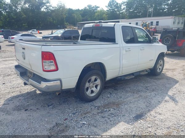 2022 RAM 1500 BIG HORN  4X2 6'4 BOX
