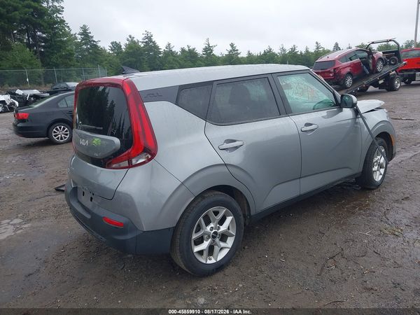 2022 KIA SOUL LX