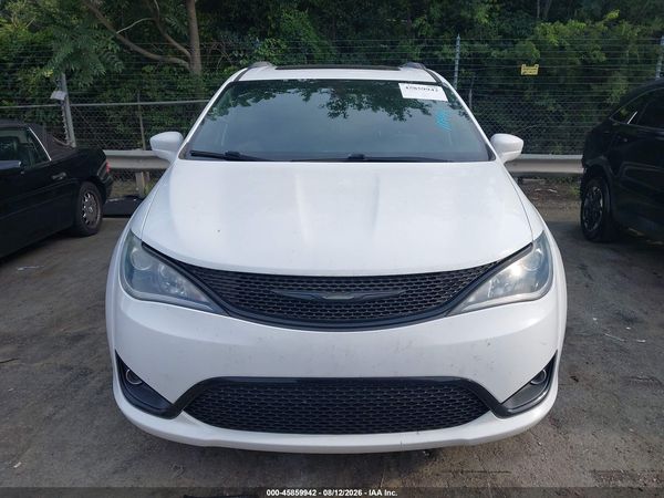 2019 CHRYSLER PACIFICA TOURING L PLUS