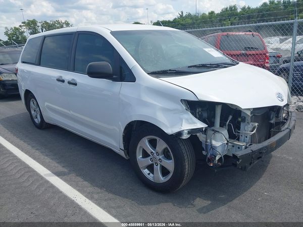 2015 TOYOTA SIENNA L 7 PASSENGER
