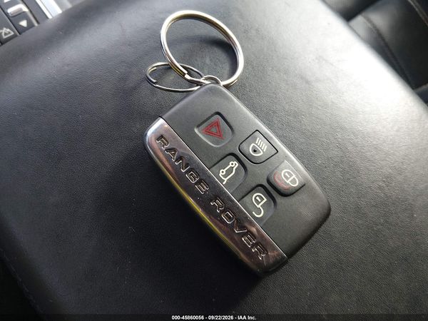 2012 LAND ROVER RANGE ROVER SPORT HSE — I11