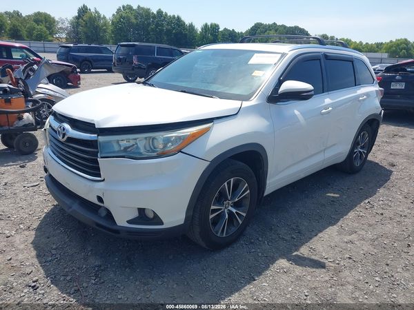 2016 TOYOTA HIGHLANDER XLE V6