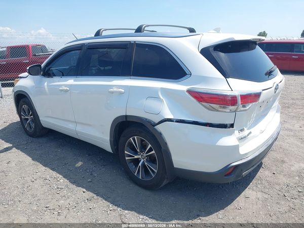 2016 TOYOTA HIGHLANDER XLE V6