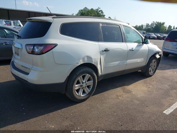 2013 CHEVROLET TRAVERSE 1LT — I4