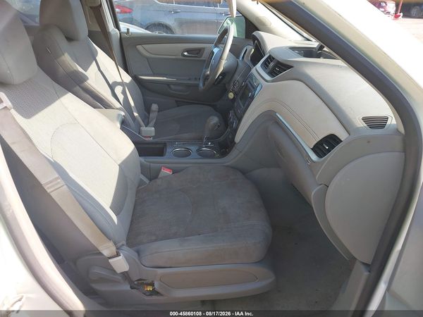 2013 CHEVROLET TRAVERSE 1LT — I5