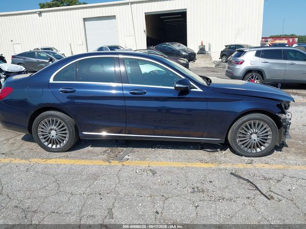 2015 MERCEDES-BENZ C 300 LUXURY 4MATIC