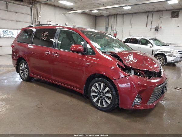 2018 TOYOTA SIENNA XLE 7 PASSENGER — I1