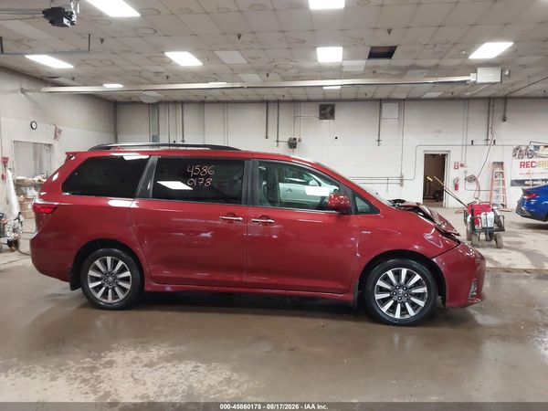 2018 TOYOTA SIENNA XLE 7 PASSENGER — I116