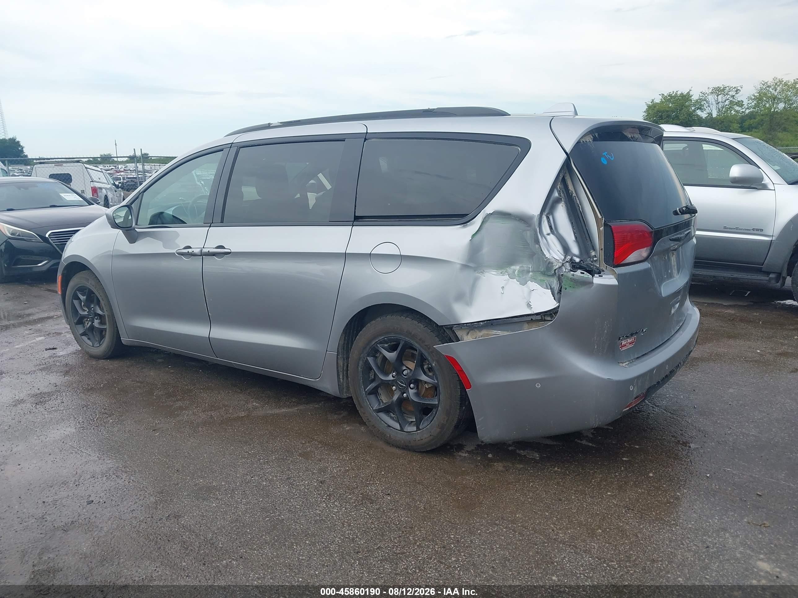2019 CHRYSLER PACIFICA TOURING L PLUS