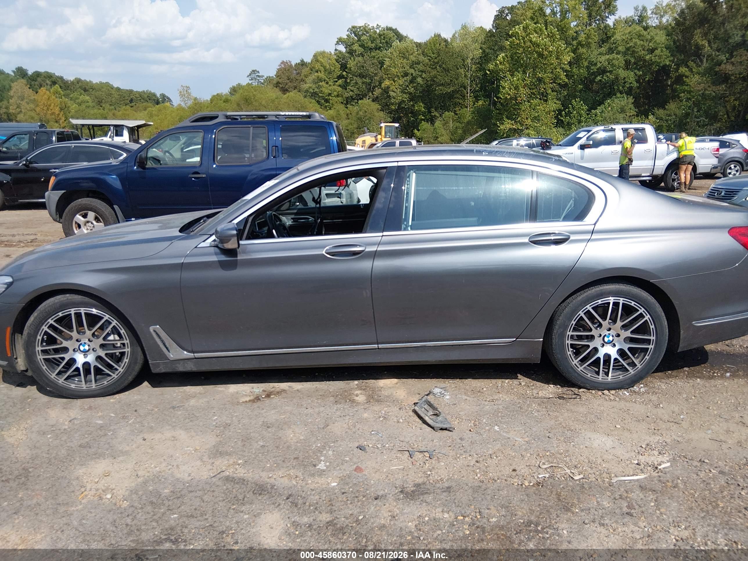 2018 BMW 740I