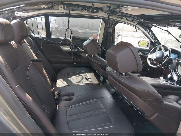 2018 BMW 740I