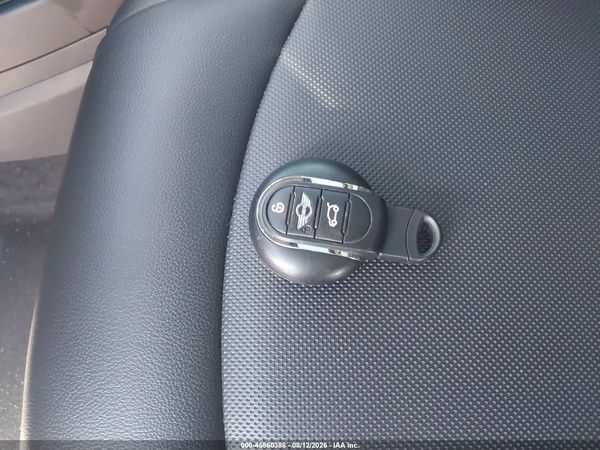 2018 MINI COUNTRYMAN COOPER