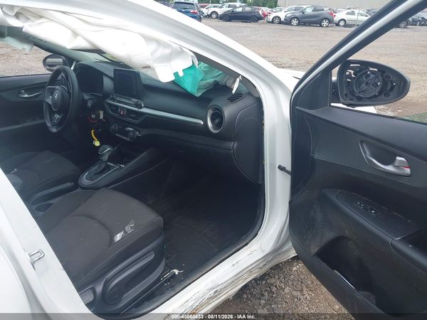 2019 KIA FORTE LXS