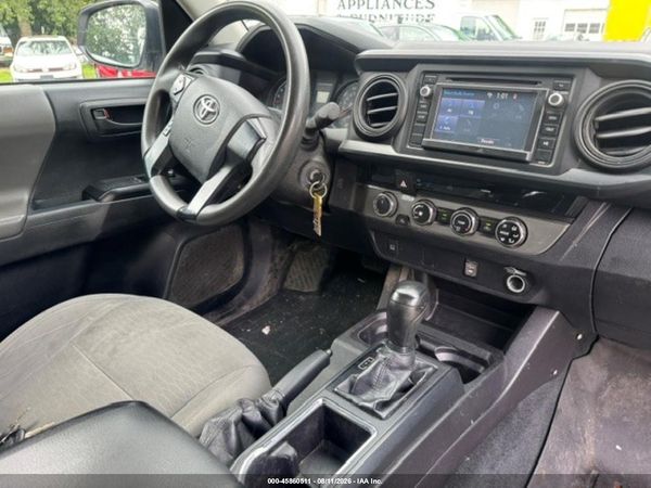 2016 TOYOTA TACOMA SR