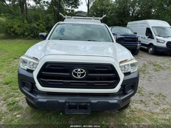 2016 TOYOTA TACOMA SR
