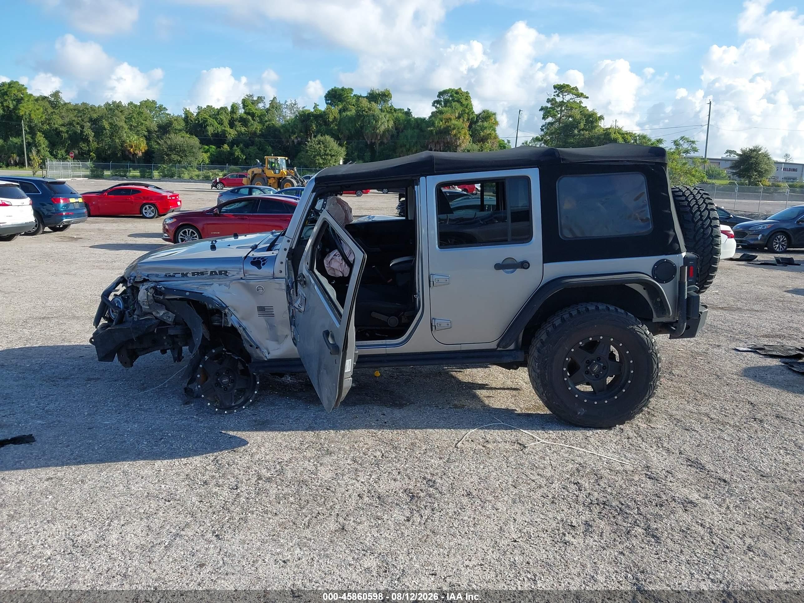 2016 JEEP WRANGLER UNLIMITED BLACK BEAR