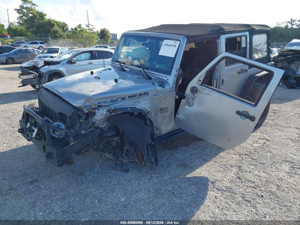 2016 JEEP WRANGLER UNLIMITED BLACK BEAR