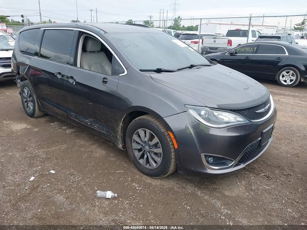 2020 CHRYSLER PACIFICA TOURING L PLUS