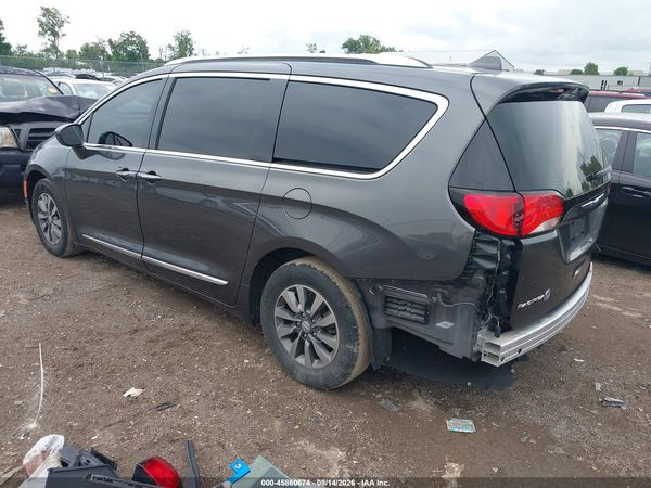 2020 CHRYSLER PACIFICA TOURING L PLUS