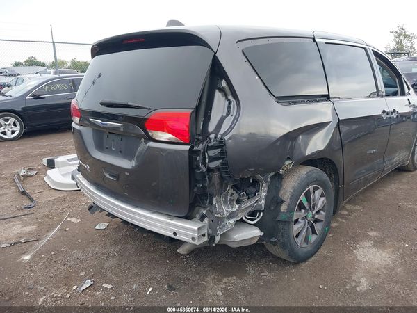 2020 CHRYSLER PACIFICA TOURING L PLUS