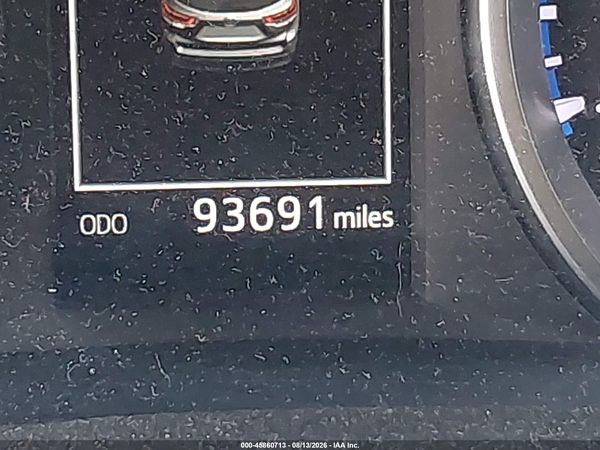 2017 TOYOTA HIGHLANDER LE PLUS
