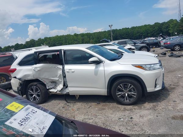 2017 TOYOTA HIGHLANDER LE PLUS