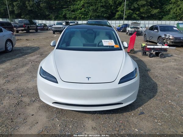 2025 TESLA MODEL 3