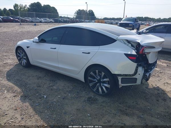 2025 TESLA MODEL 3