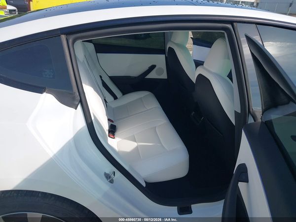 2025 TESLA MODEL 3