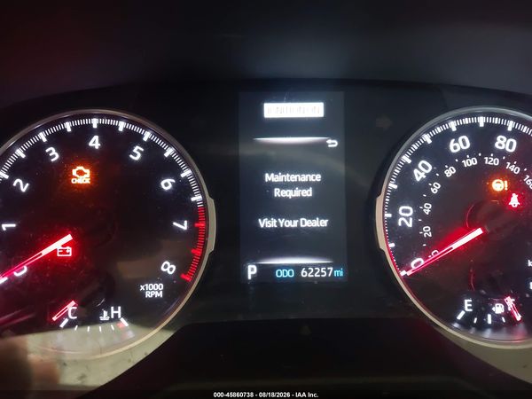 2020 TOYOTA RAV4 XLE