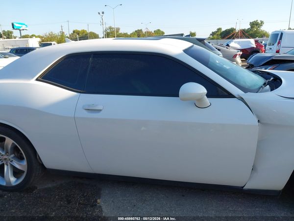 2017 DODGE CHALLENGER SXT