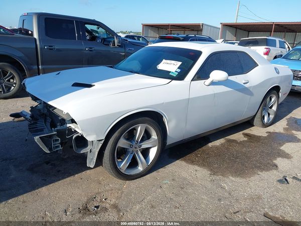 2017 DODGE CHALLENGER SXT