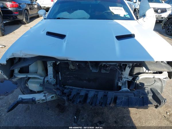 2017 DODGE CHALLENGER SXT