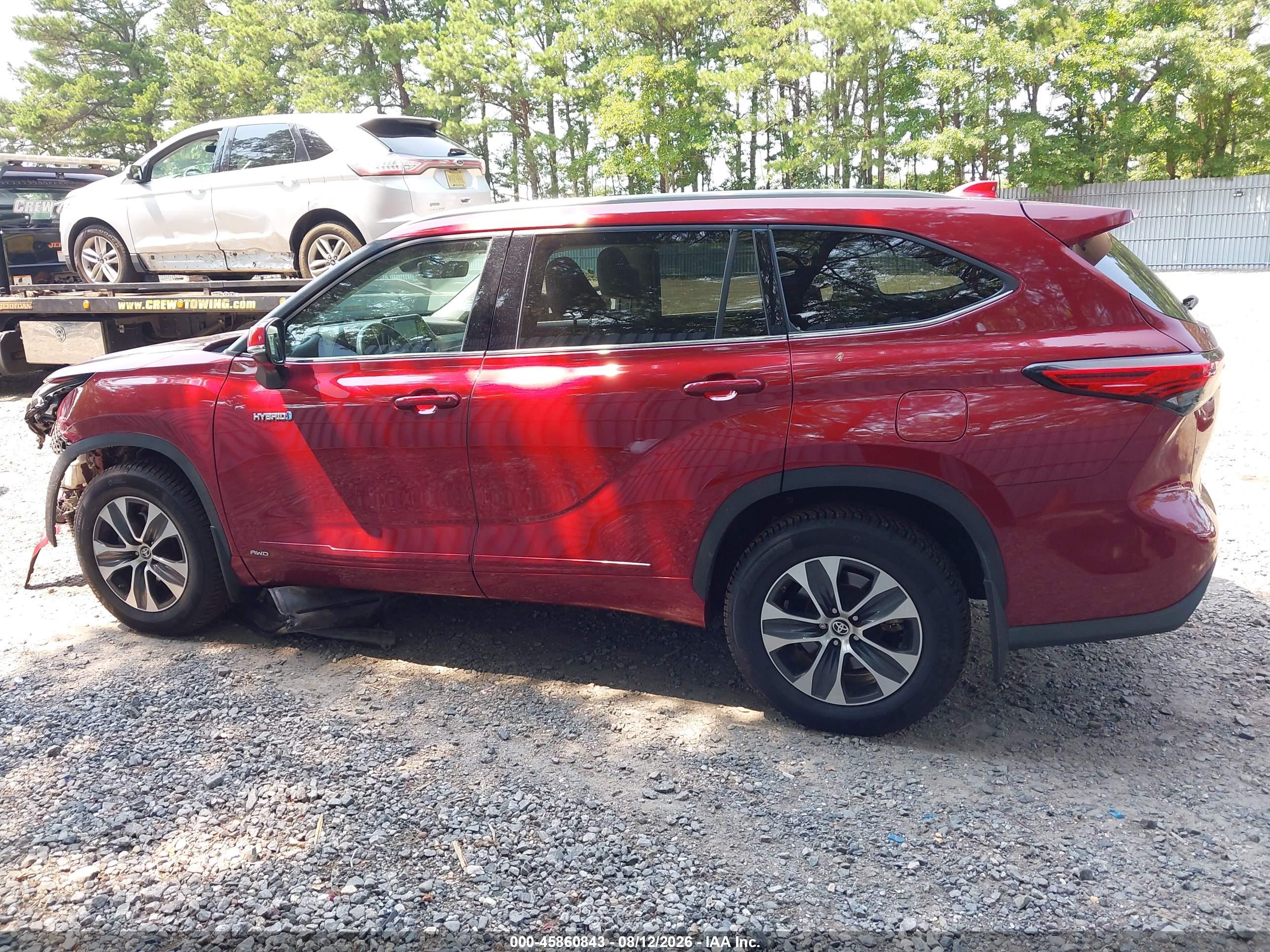 2020 TOYOTA HIGHLANDER HYBRID XLE